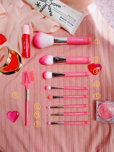 CORINGCO Takeout Brush Kit Make Up Brush Pink Collection/CORINGCO/メイクブラシを使ったクチコミ（2枚目）