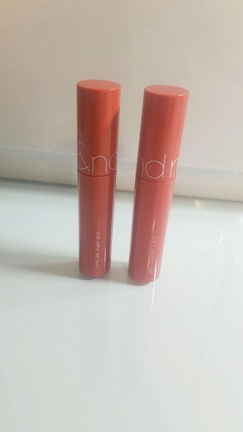 ジューシーラスティングティント/rom&nd/リップティントを使ったクチコミ(1枚目)