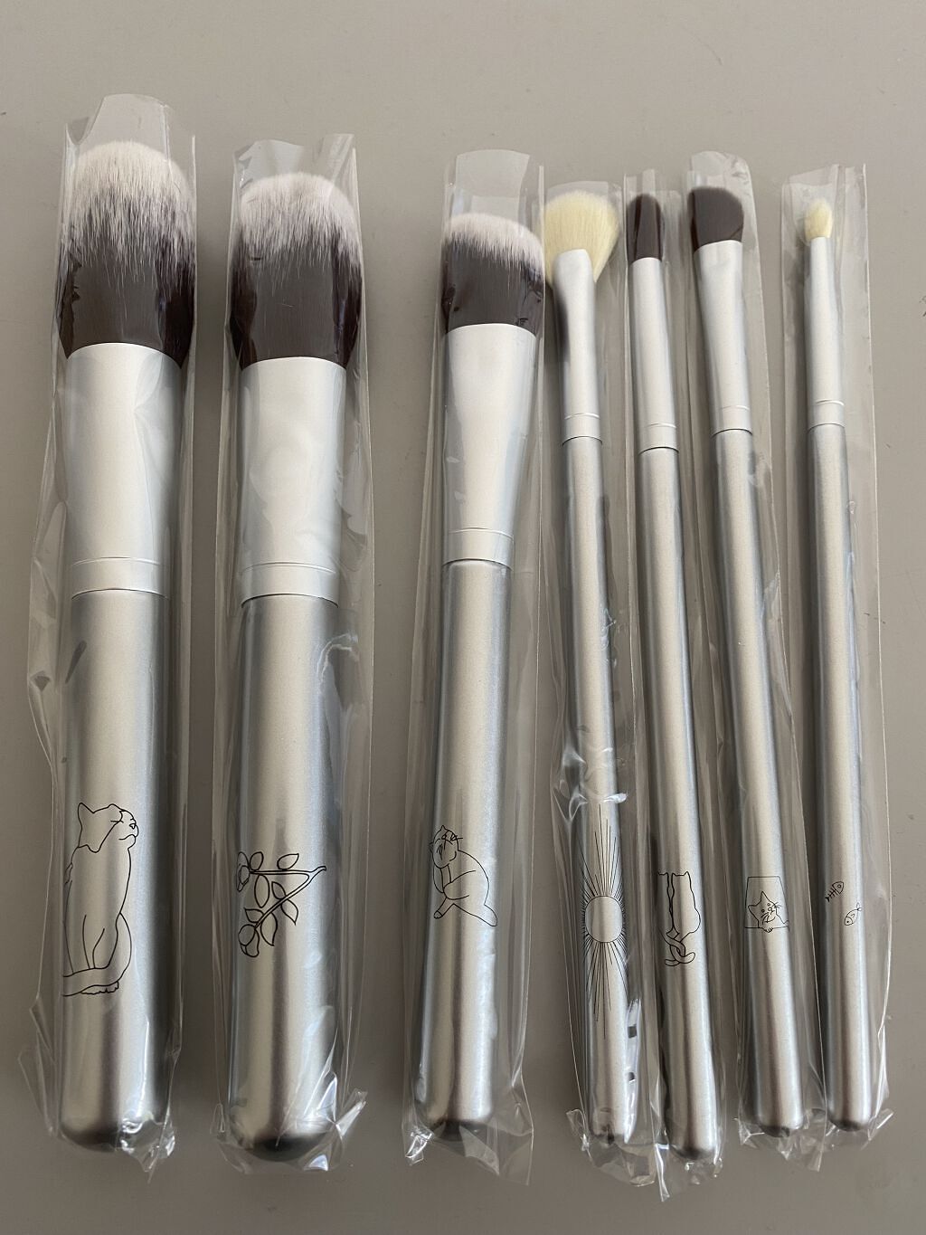 猫モチーフ メイクブラシ 7本セット/SIXPLUS/メイクブラシを使ったクチコミ（1枚目）