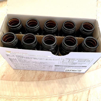 Shiho Arai on LIPS 「・・ヒアルモイストW10本パックお試しさせていただきました。肌..」(4枚目)