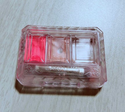 シークレットカラーアイズ/キャンメイク/アイシャドウパレットを使ったクチコミ(1枚目)