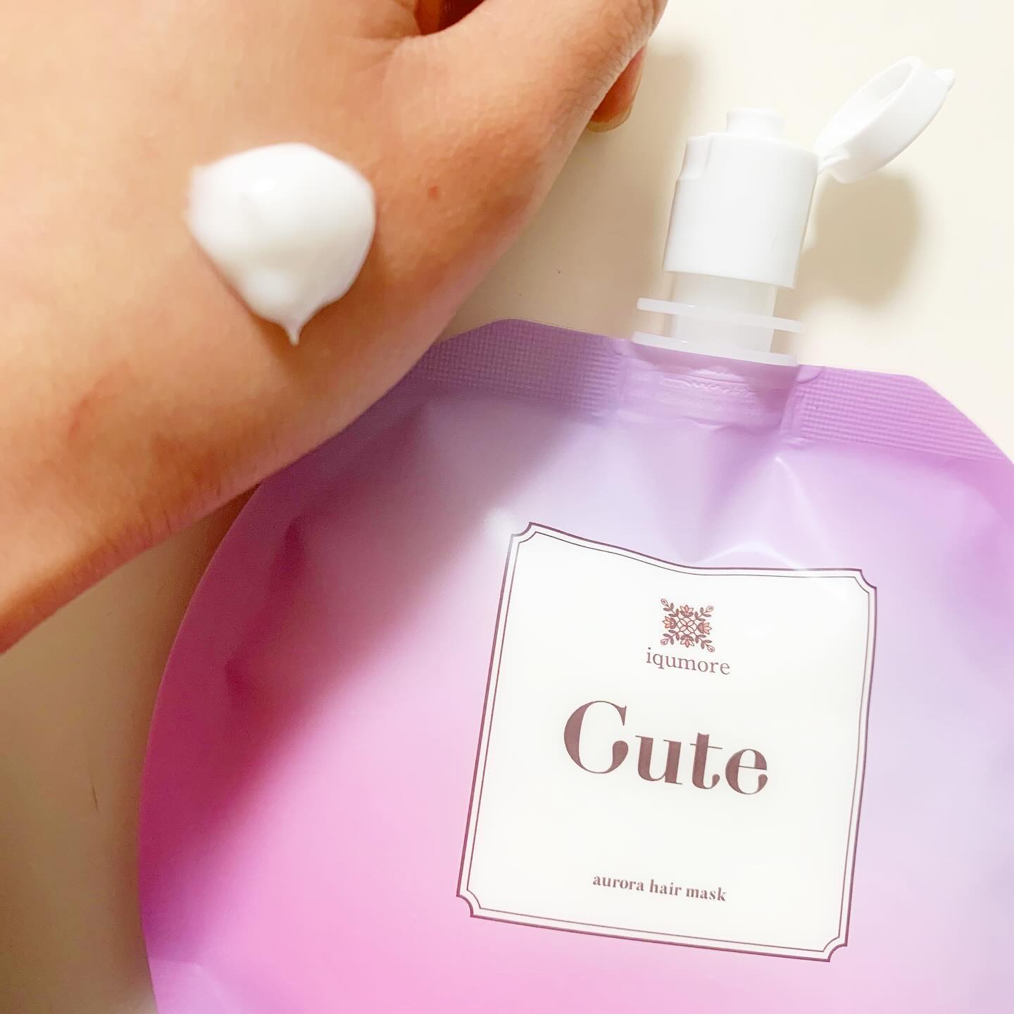 イクモアキュートオーロラヘアマスク/iqumore/ヘアマスク・ヘアパックを使ったクチコミ（2枚目）