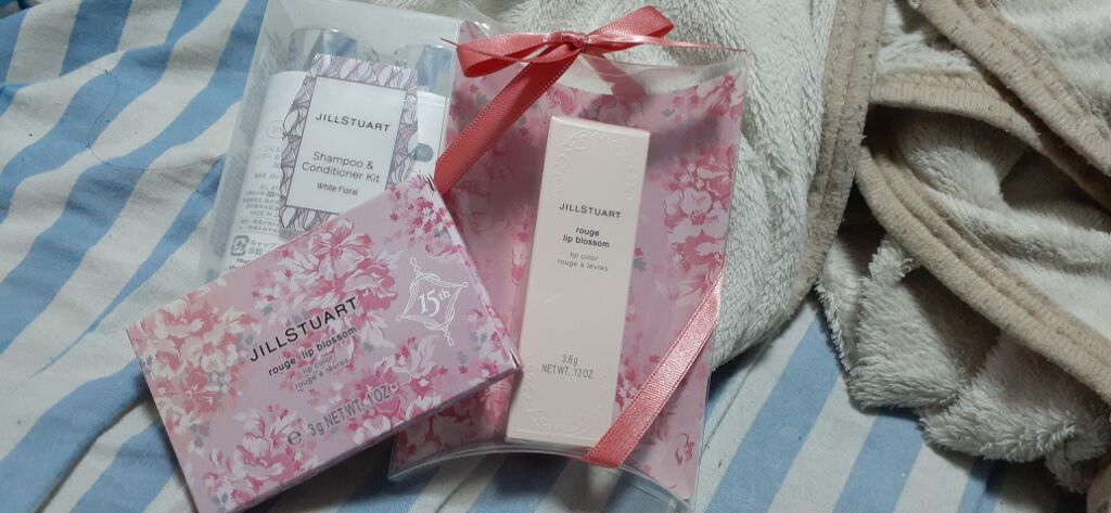 ジルスチュアート ルージュ リップブロッサム/JILL STUART/口紅を使ったクチコミ（1枚目）