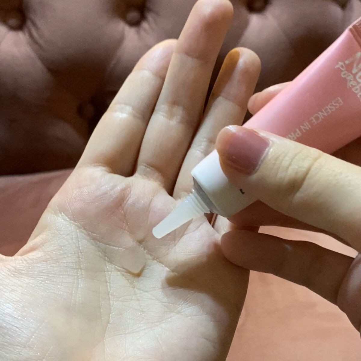 touch in SOL  ノーポアブレムエッセンスインプライマーのクチコミ「＊毛穴の凹凸を平にしたーーい！🤎＊

＊

「　タッチインソル
　　ノーパアブラムエッセンスイ.....」（2枚目）