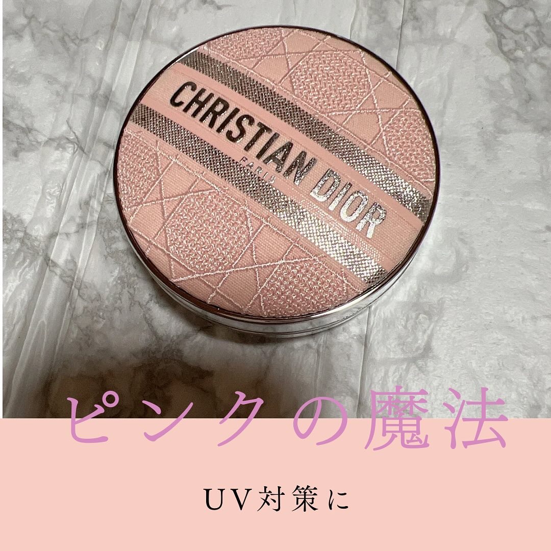 ディオールスキン フォーエヴァー クッション ケース（数量限定品） ピンク エンブロイダード カナ―ジュ ケース/Dior/その他化粧小物を使ったクチコミ（1枚目）