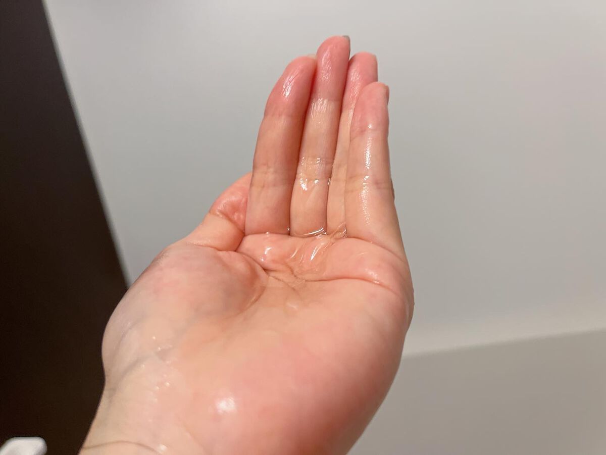 薬用RJ地肌ケアエッセンス/アピセラピーコスメティクス/頭皮ローションを使ったクチコミ(2枚目)