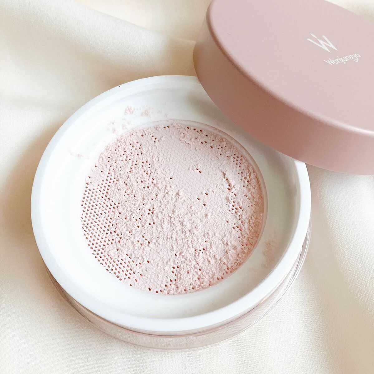 ウォンジョンヨ フィクシングブラーパウダー N/Wonjungyo/ルースパウダーを使ったクチコミ(3枚目)