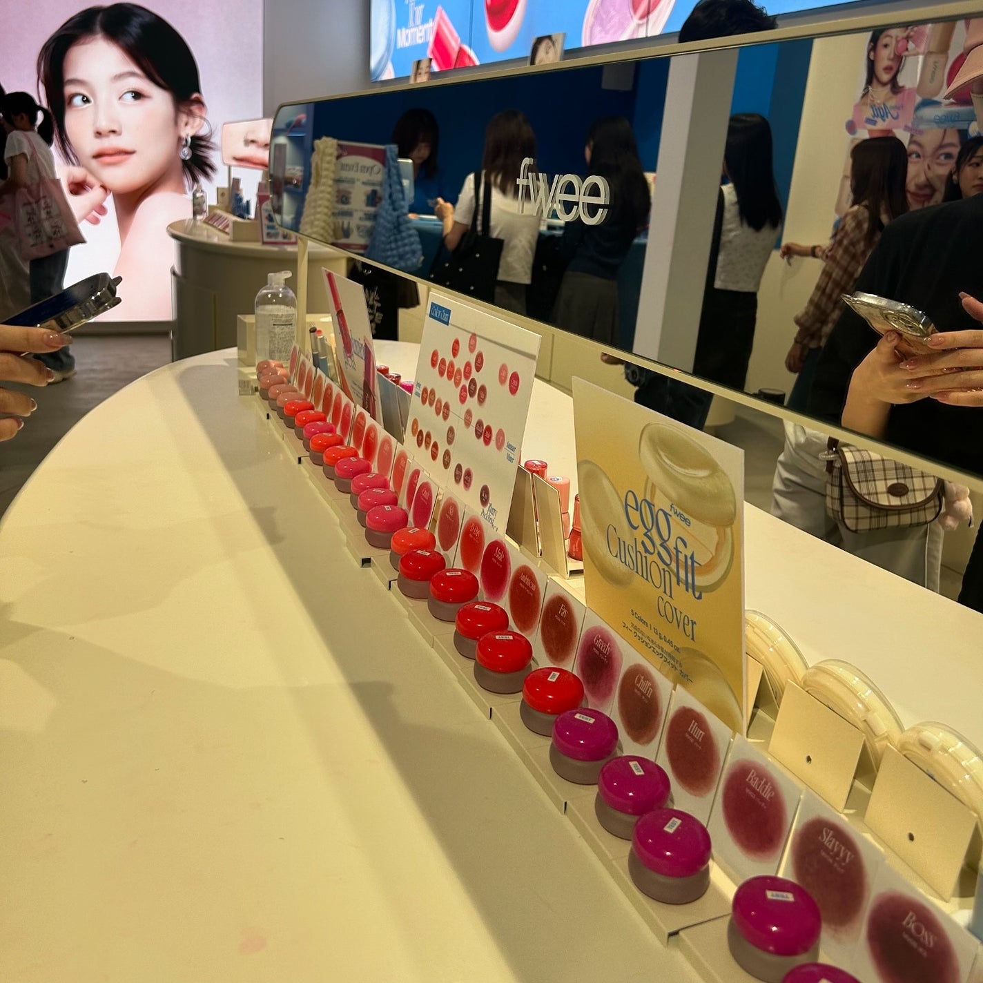 5児ママ ゆかこ♡フォロバ100 コメください on LIPS 「話題だからいってきたー♡こんばんは女子力高めたい5児ママゆかこ..」(4枚目)