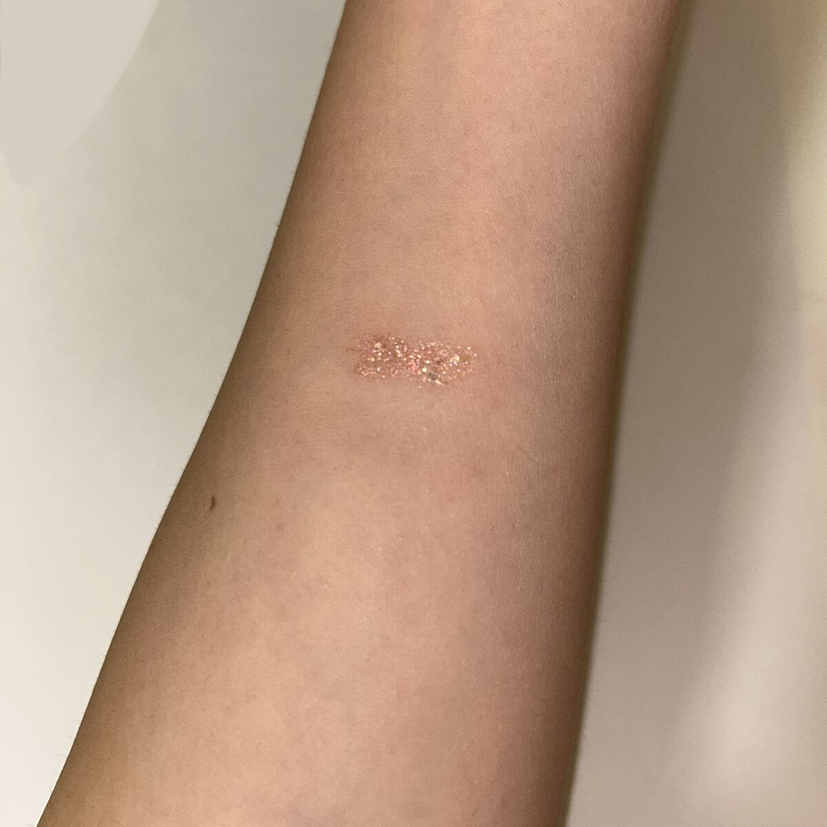 シュガー トゥインクル リキッド グリッター/PERIPERA/グリッターを使ったクチコミ（1枚目）