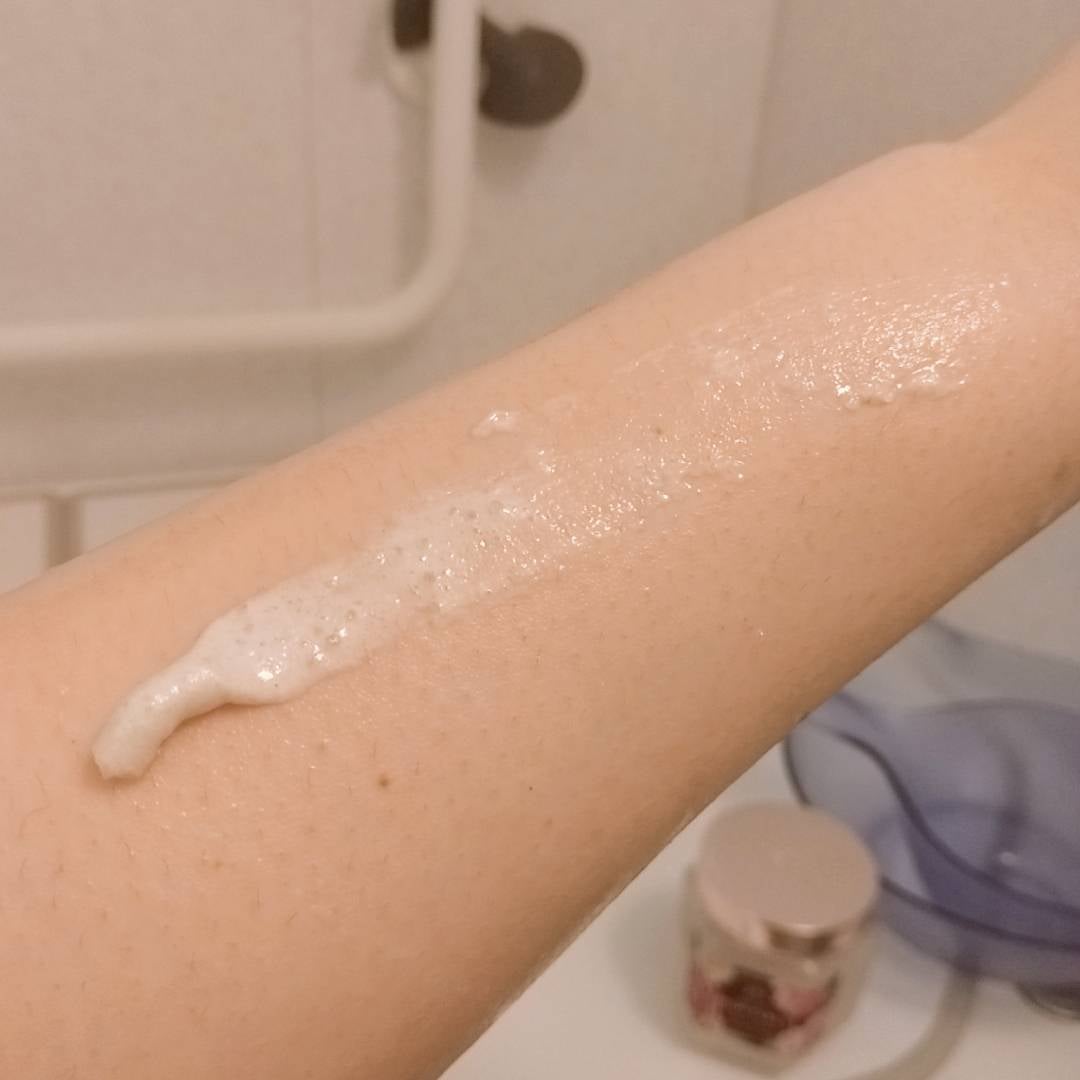 ボディスクラブ(パーライト×ソルト)/DearDoer/ボディスクラブを使ったクチコミ(4枚目)