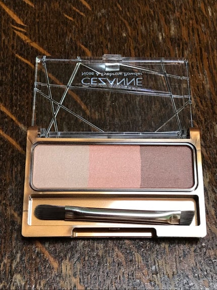 毛穴レスパウダー/CEZANNE/プレストパウダーを使ったクチコミ(2枚目)