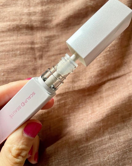 スカルプDボーテ ピュアフリーアイラッシュセラム プレミアムクイーン/アンファー(スカルプD)/まつげ美容液を使ったクチコミ(2枚目)