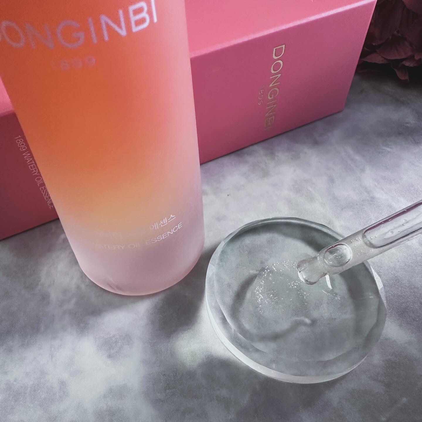 1899 ウォータリー オイルエッセンス/Donginbi（ドンインビ／韓国）/美容液を使ったクチコミ（3枚目）