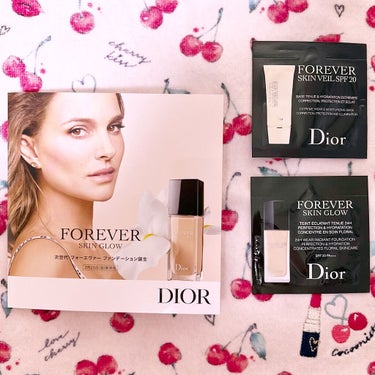 ディオールスキン フォーエヴァー フルイド グロウ/Dior/リキッドファンデーションを使ったクチコミ（1枚目）