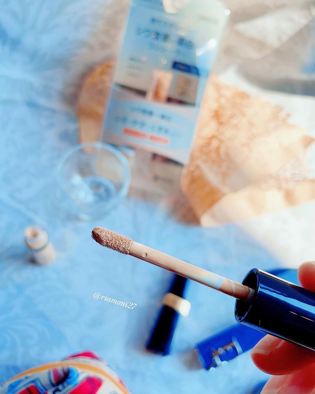 モイストラボ エッセンス薬用美白コンシーラー ナチュラルオークル03/Moist Labo/リキッドコンシーラーを使ったクチコミ（2枚目）