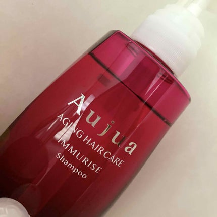 オージュア イミュライズ シャンプー/ヘアトリートメントのクチコミ「とりあえず動画を見てほしい。
ハイライト入れてインナーも入れてるので所々縮れてる髪はあるもの.....」(1枚目)