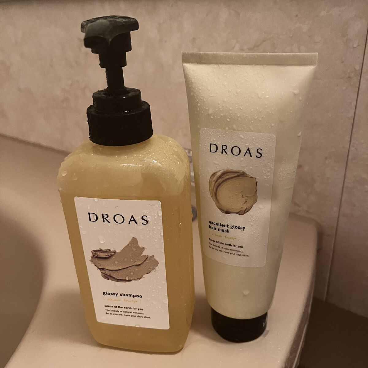 グロッシーシャンプー ボトル400ml/DROAS/市販シャンプーを使ったクチコミ（1枚目）