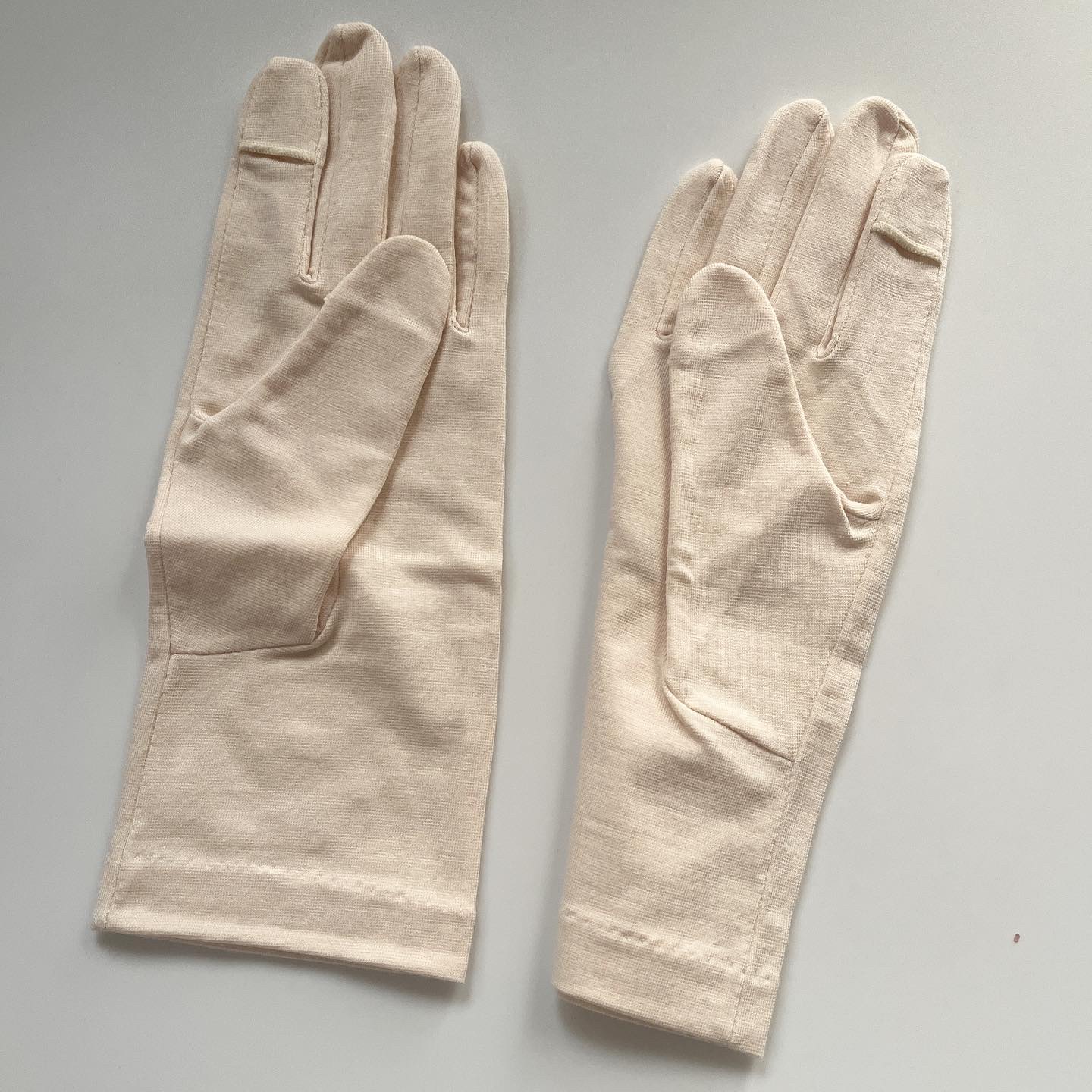 美容ハンドパック（スマホ対応タイプ）/Raffinan/ボディグッズを使ったクチコミ（3枚目）