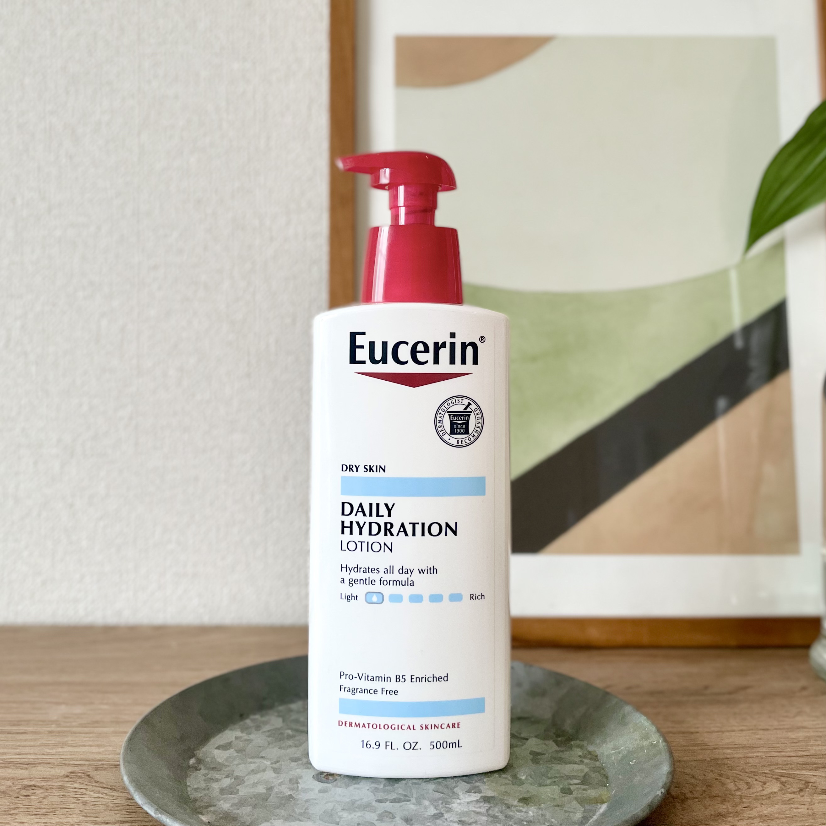 DAILY HYDRATION LOTION/Eucerin/ボディローションを使ったクチコミ（1枚目）