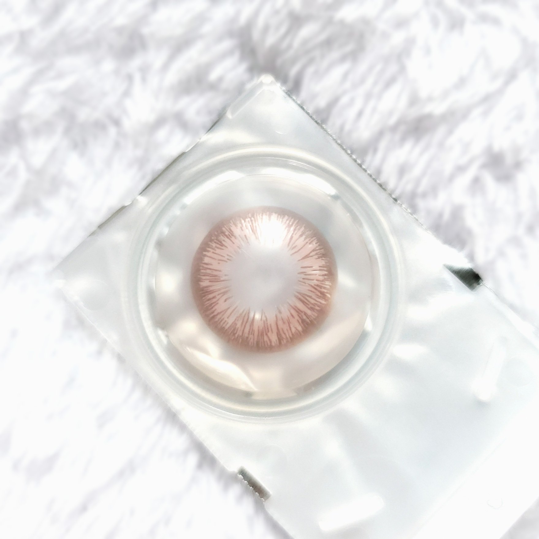 ワンデーアキュビュー®ディファイン®モイスト®　<フレッシュシリーズ>/アキュビュー® ディファイン®/ワンデー（１DAY）カラコンを使ったクチコミ（3枚目）