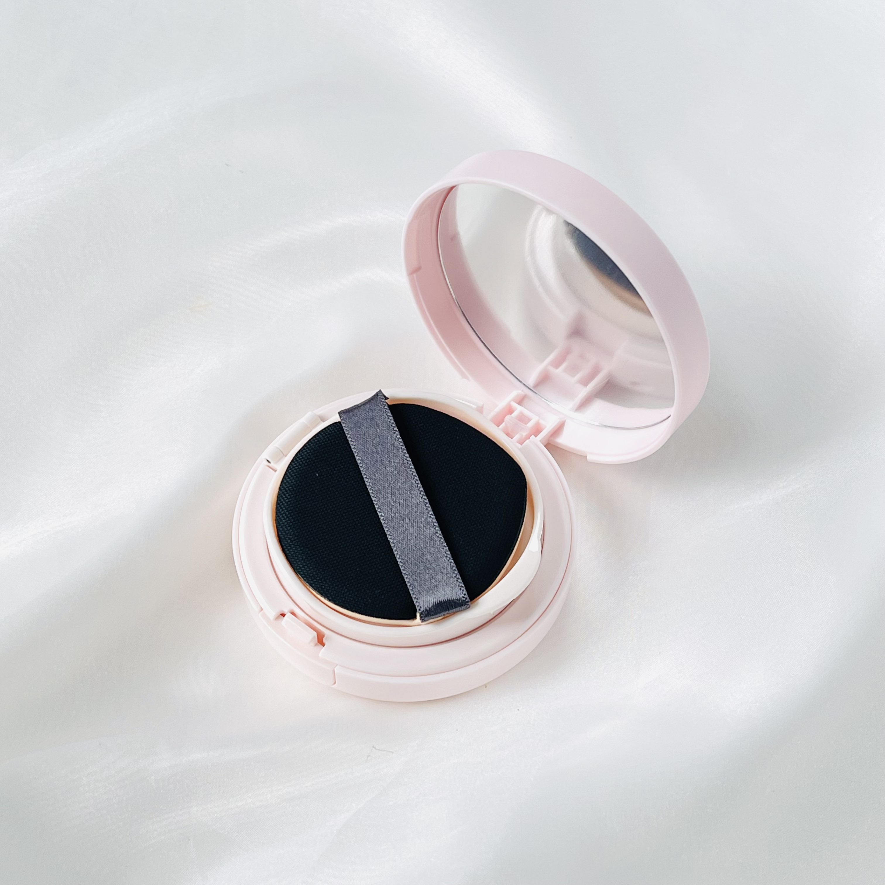 アクアリー スキンウェア カバー 02 ナチュラルベージュ/ESPRIQUE/クッションファンデーションを使ったクチコミ（2枚目）