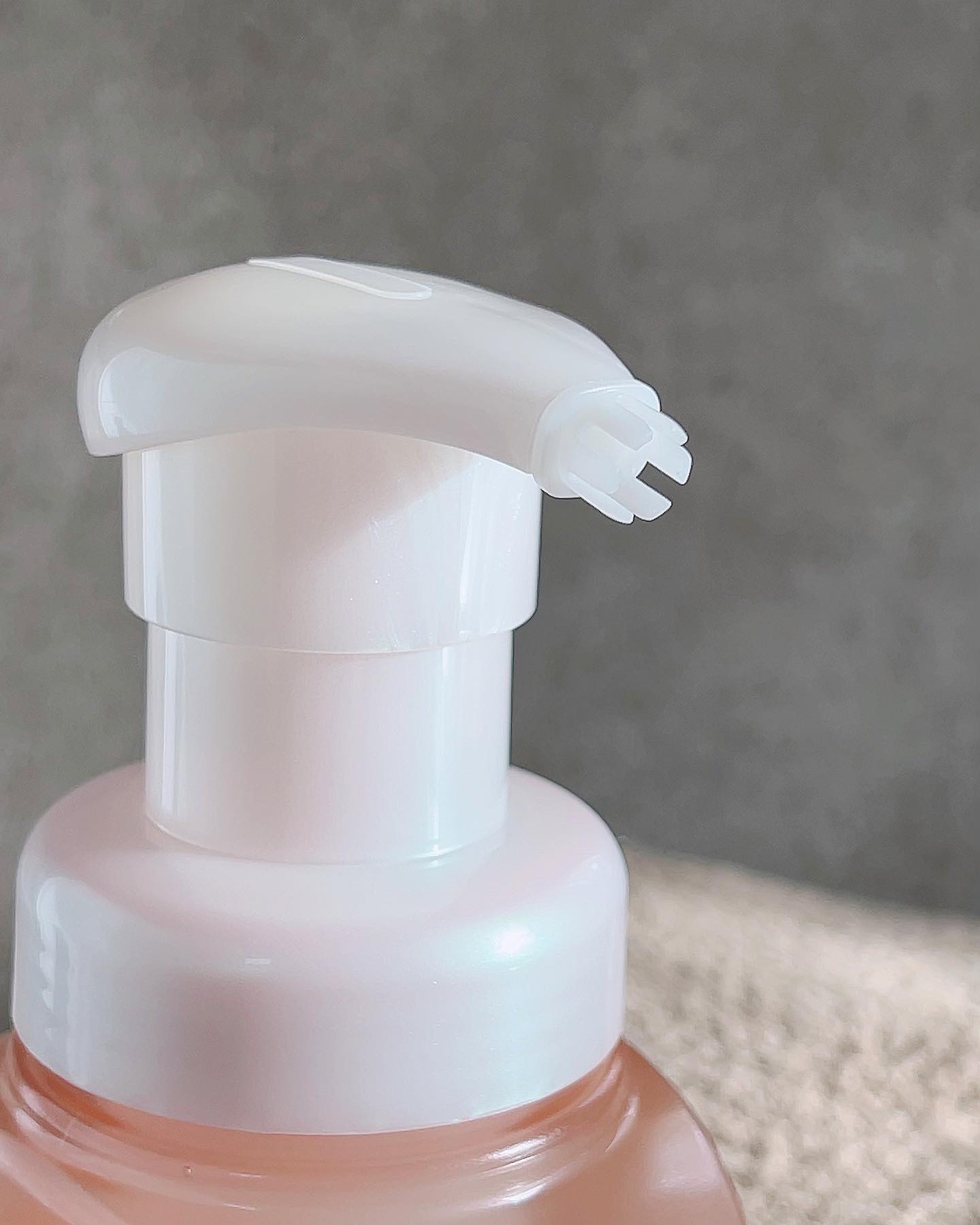 ビオレu ザ ボディ 泡タイプ モイスチャースムース/ビオレu/ボディソープを使ったクチコミ（3枚目）