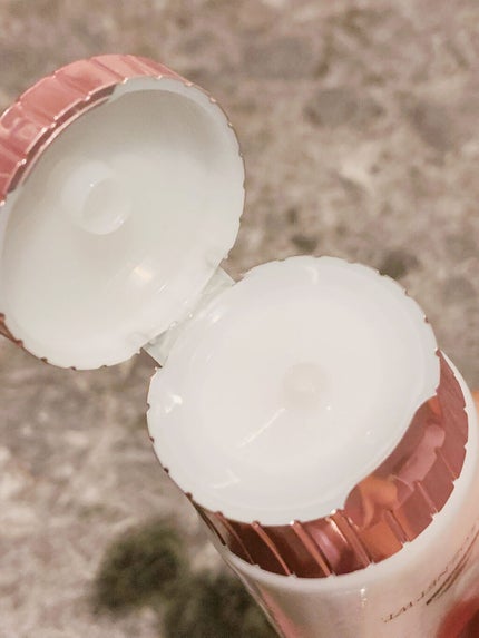 ジェミールフラン ジェミールフラン クリーム+のクチコミ「ジェミールフラン
ジェミールフラン クリーム+
⭐︎使用して⭐︎
●クリームなので結構.....」(3枚目)