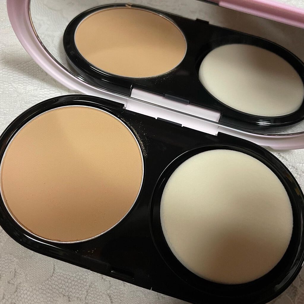 ライトフル C３ ナチュラル シルク パウダーファンデーション/M・A・C/パウダーファンデーションを使ったクチコミ（1枚目）