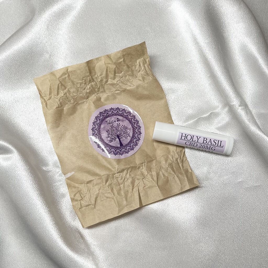 HOLYBASIL×CBDアロマリップクリーム/トゥルシーの森/リップケアを使ったクチコミ（1枚目）