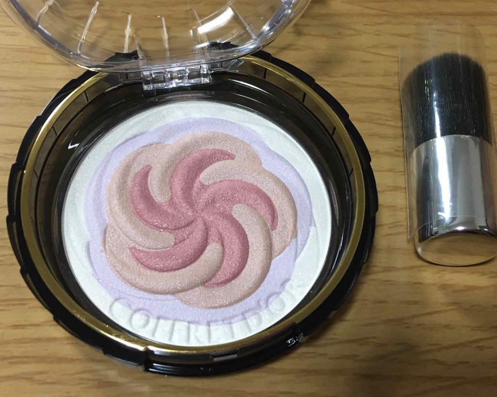 ドラマティックパウダリー UV/マキアージュ/パウダーファンデーションを使ったクチコミ(3枚目)