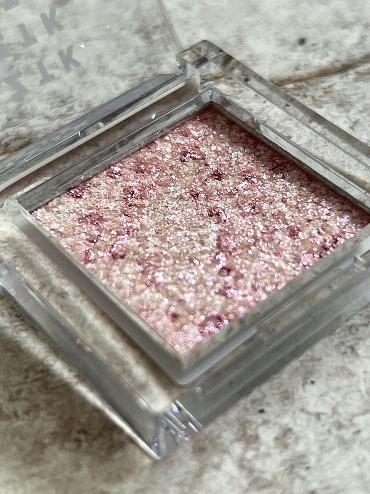 ヴィセ アヴァン シングルアイカラー/Visée/単色アイシャドウを使ったクチコミ(4枚目)