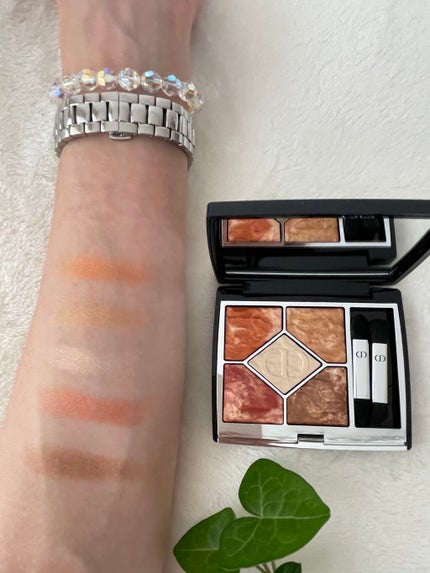 ERI♡ on LIPS 「☆Diorサンク クルール クチュール759DUNE☆ブラシで..」(4枚目)