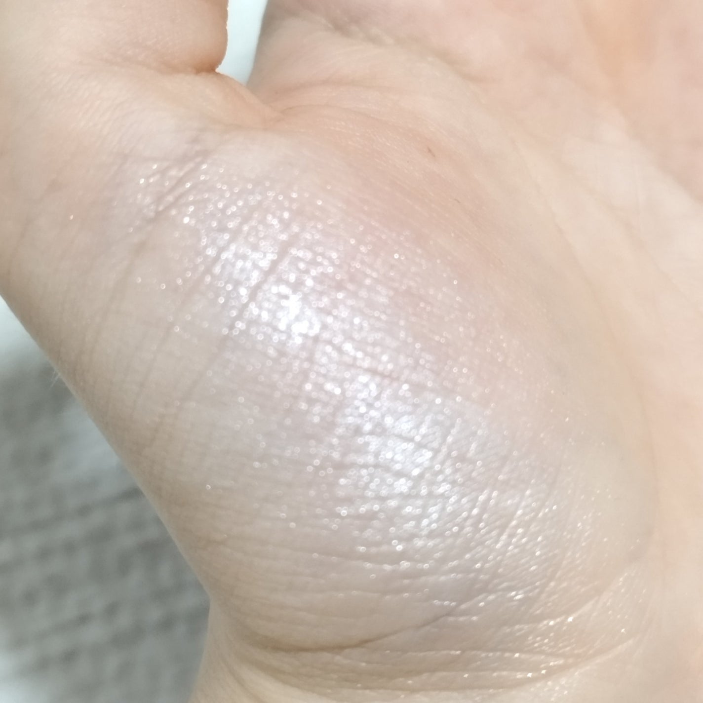 叶えるハイライト/b idol/パウダーハイライトを使ったクチコミ(2枚目)