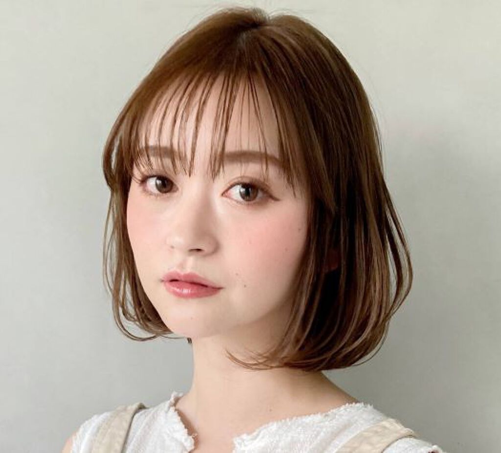 眉毛のニキビをなんとかしたい!気になる原因とケア方法をご紹介♡のサムネイル