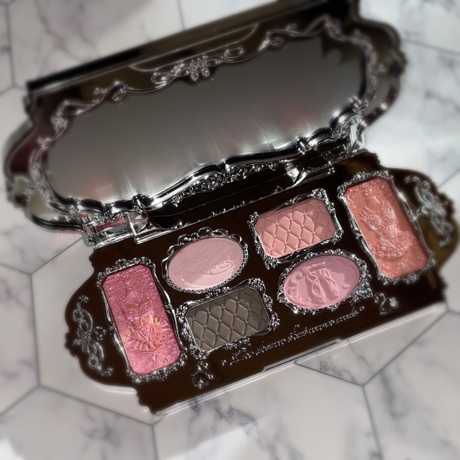 フラワーノーズスワンバレエシリーズ アイシャドウパレット 03 ピンクスワン/FlowerKnows/アイシャドウパレットを使ったクチコミ（2枚目）