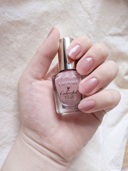 カラフルネイルズ/キャンメイク/マニキュアを使ったクチコミ(2枚目)