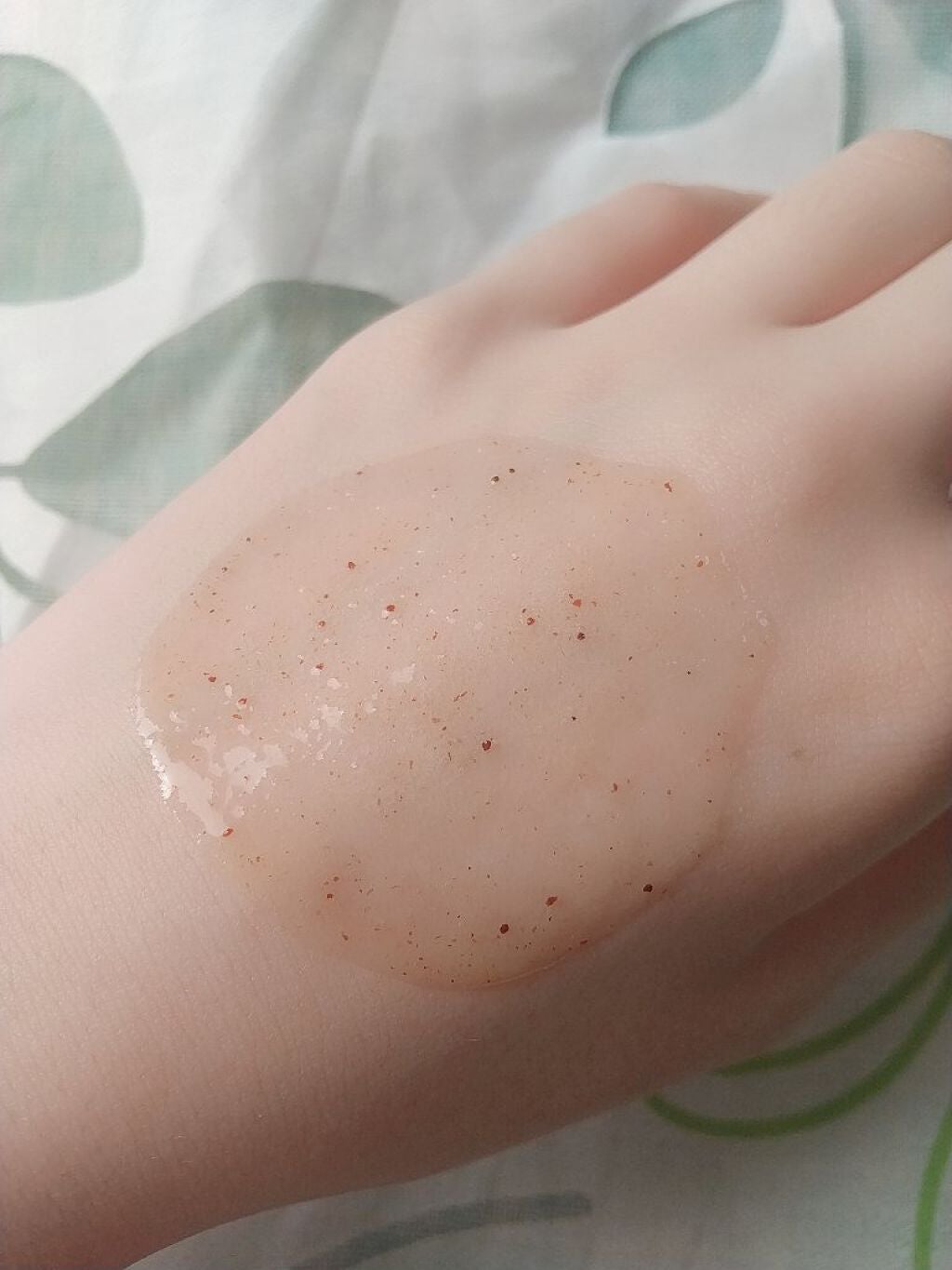 ロゼエクストラ オイルイン ウォッシュスクラブ/Melvita/ボディスクラブを使ったクチコミ(5枚目)