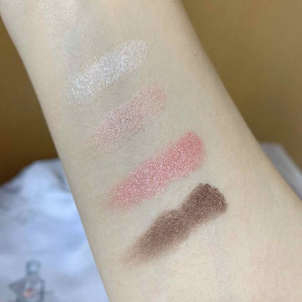 グロッシーリッチ アイズ N/Visée/アイシャドウパレットを使ったクチコミ(2枚目)