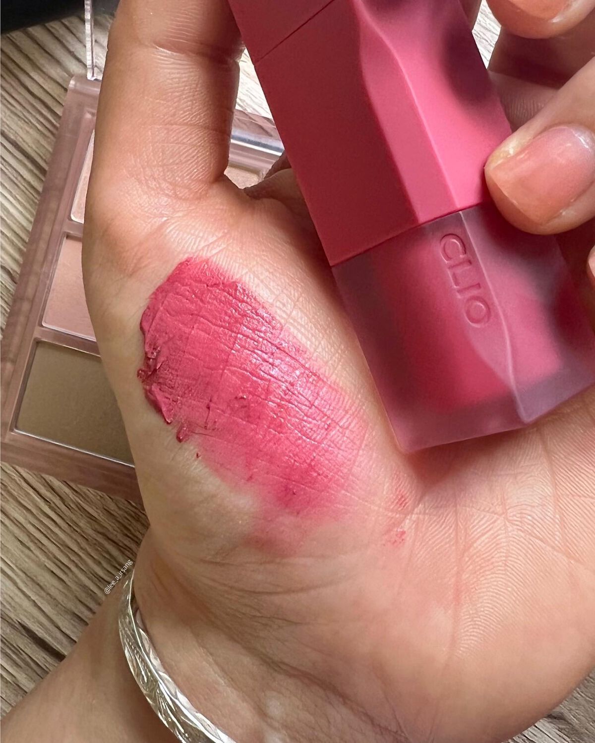 シフォンブラーティント/CLIO/リップティントを使ったクチコミ(2枚目)