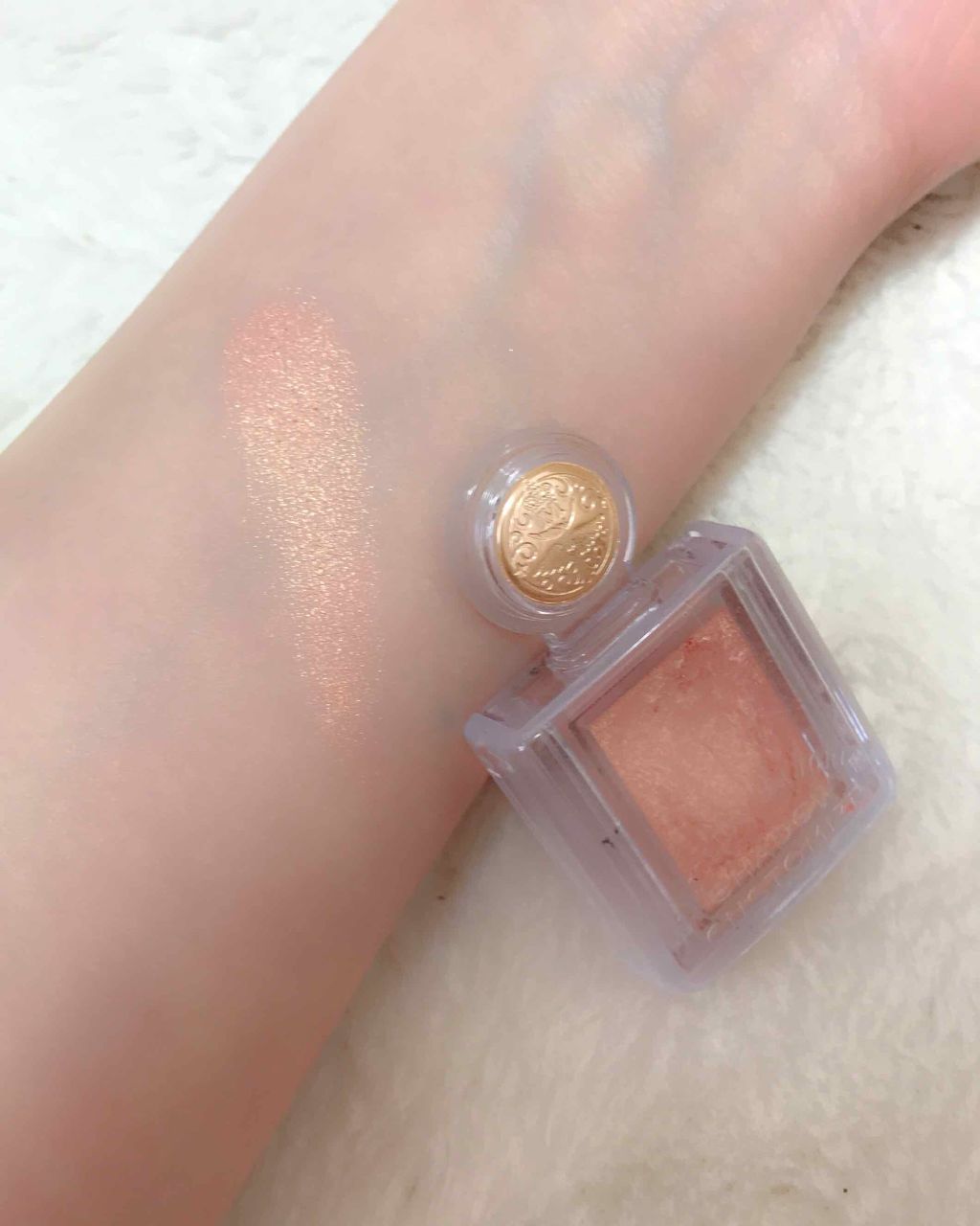 シャドーカスタマイズ/MAJOLICA MAJORCA/単色アイシャドウを使ったクチコミ(1枚目)