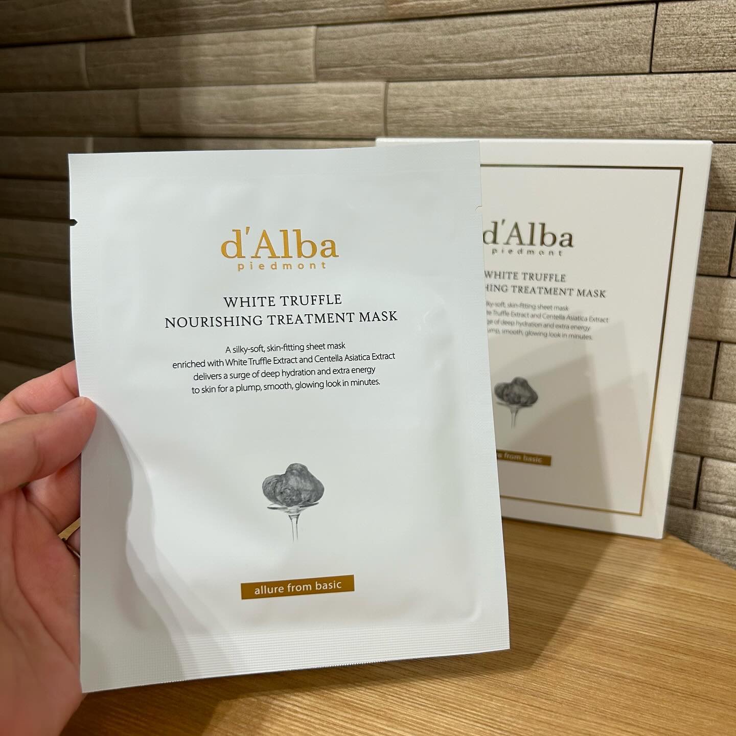 ホワイトトリュフナリシングトリートメントマスク/ダルバ/シートマスク・パックを使ったクチコミ（3枚目）