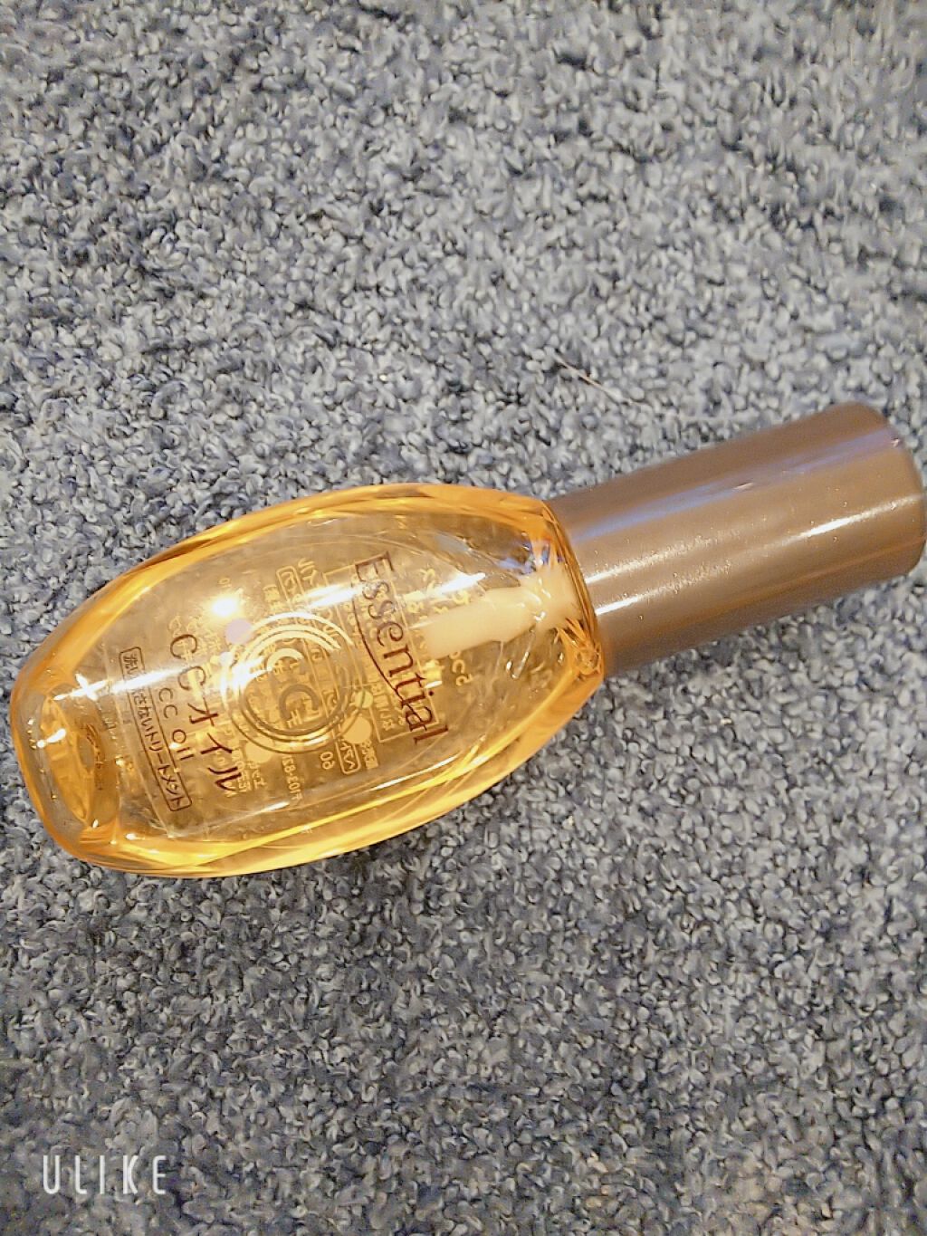 CCオイル/エッセンシャル/ヘアオイルを使ったクチコミ（1枚目）