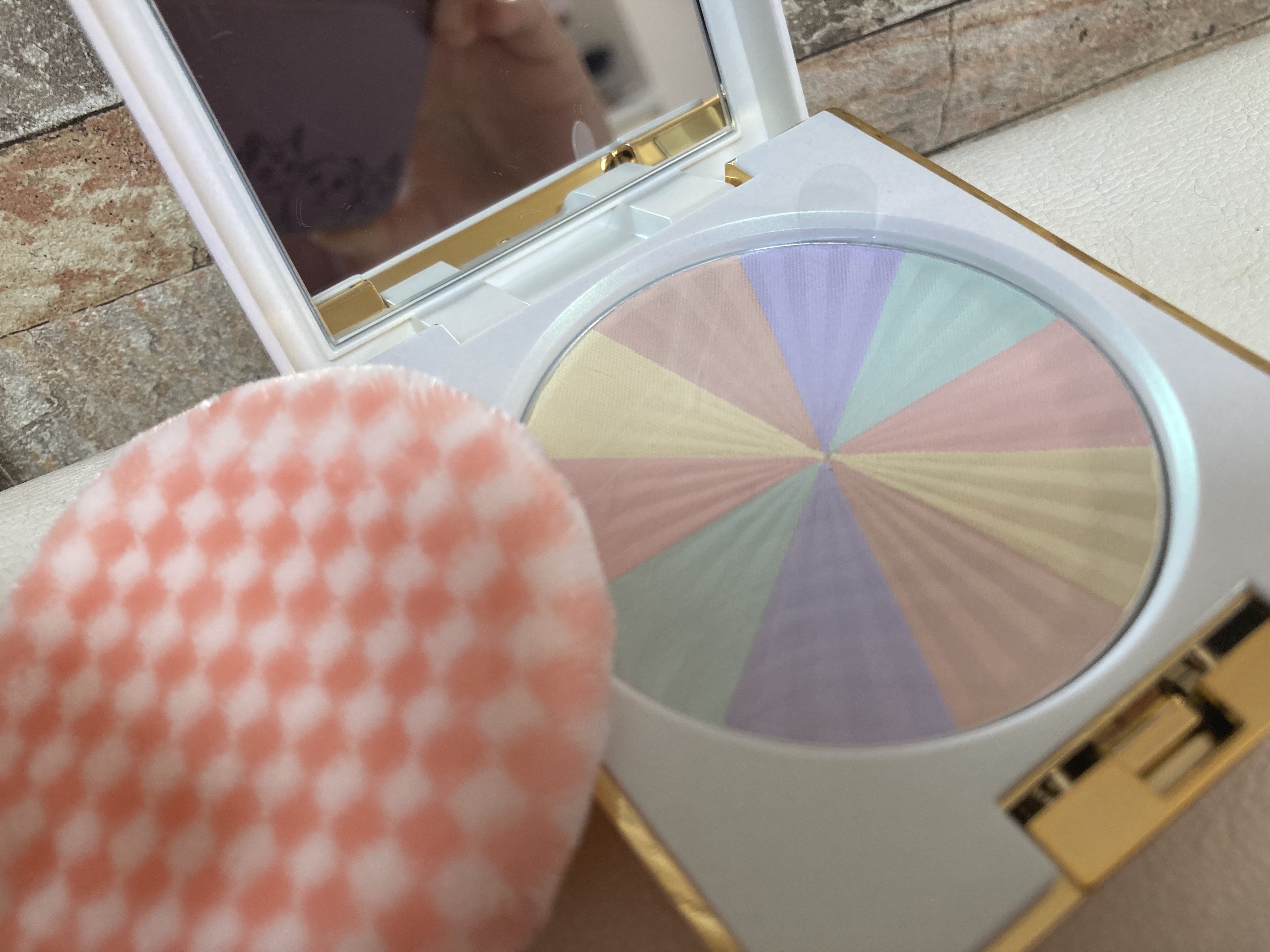 サンブロックルーセントパウダーex./ステファニー/プレストパウダーを使ったクチコミ（1枚目）