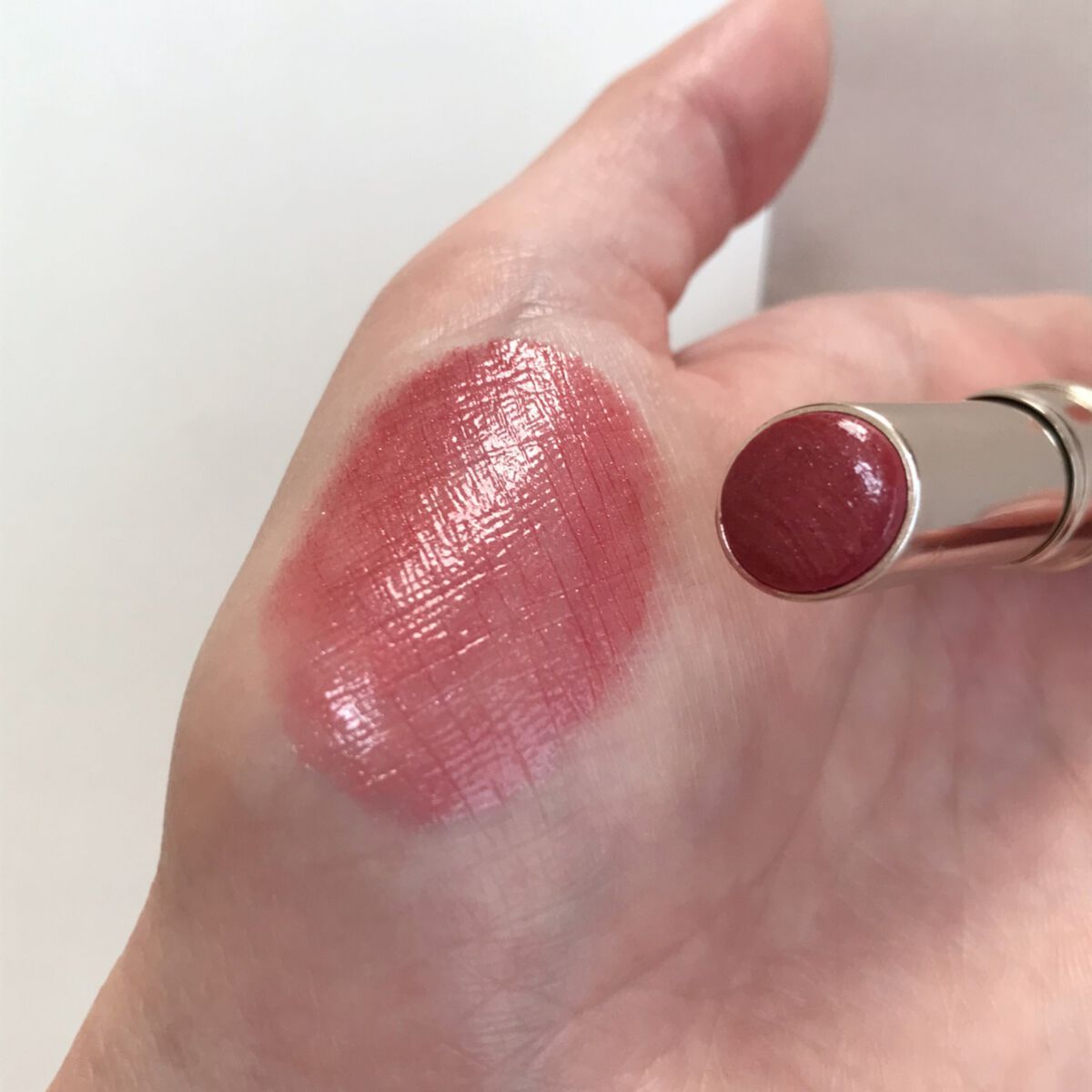 シャイニーエッセンスリップA/media/口紅を使ったクチコミ(2枚目)