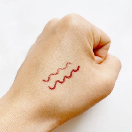 スキルレスライナー/LUMIURGLAS/リキッドアイライナーを使ったクチコミ(2枚目)