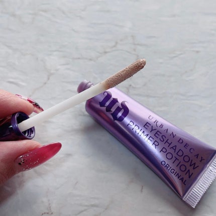 アイシャドウ プライマーポーション/アーバンディケイ/アイシャドウベースを使ったクチコミ(2枚目)