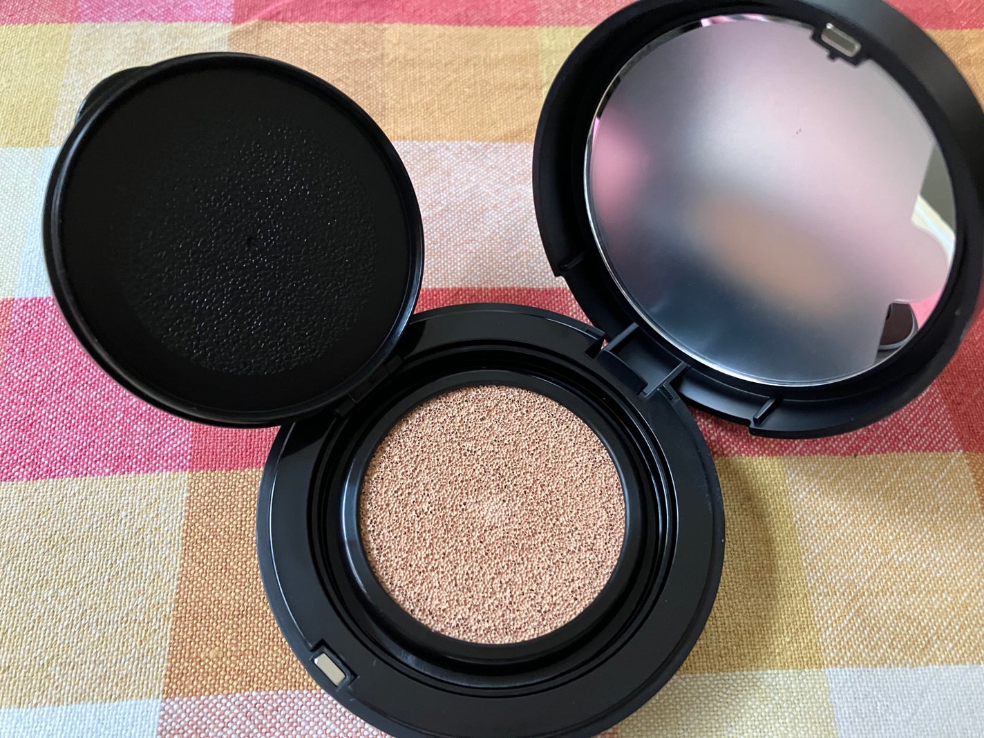 ジャビンドゥソウル ウインクファンデーションパクト/Javin De Seoul/クッションファンデーションを使ったクチコミ(4枚目)