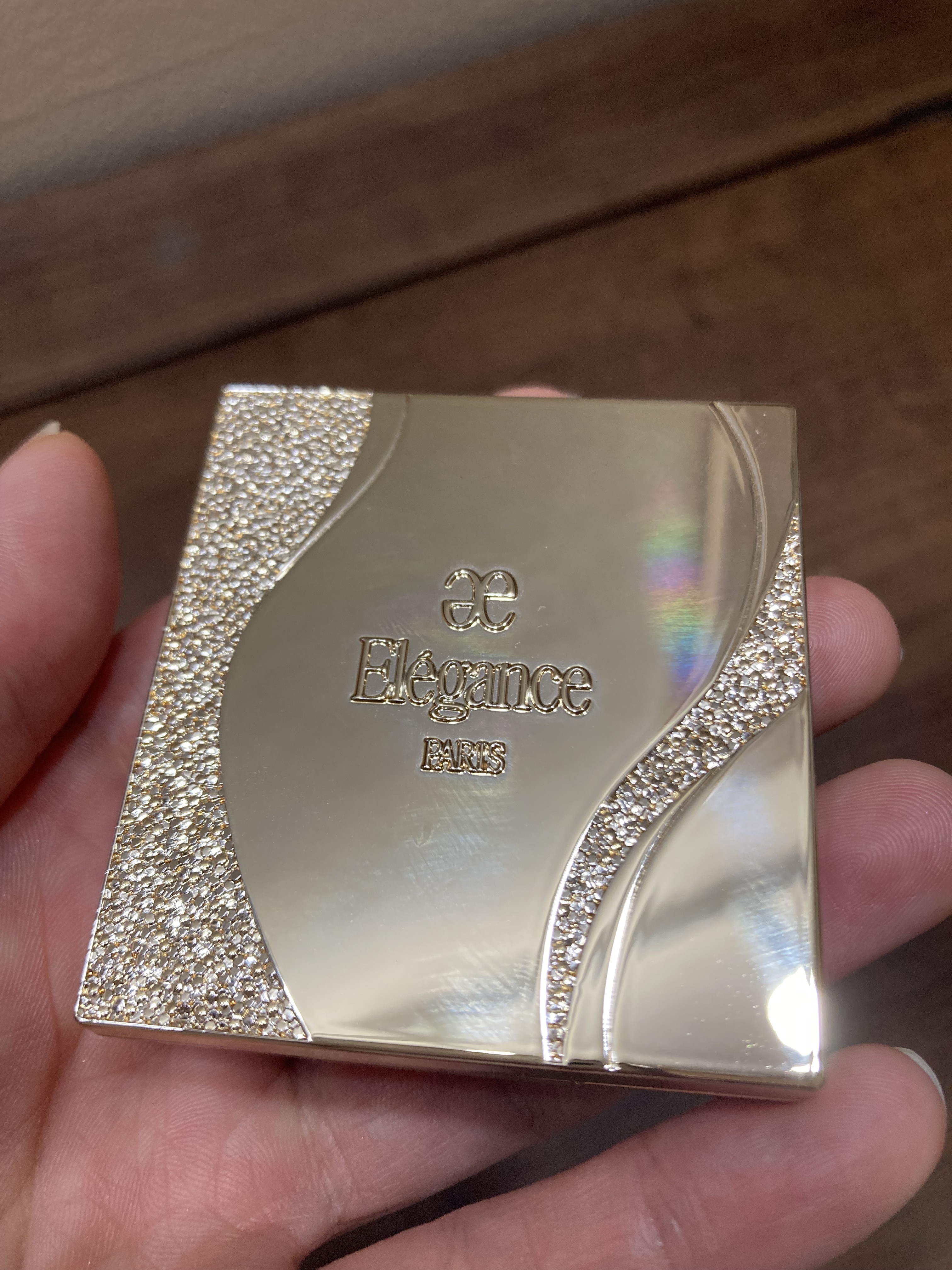 エレガンス アルモニーアイズ/Elégance/アイシャドウパレットを使ったクチコミ（2枚目）