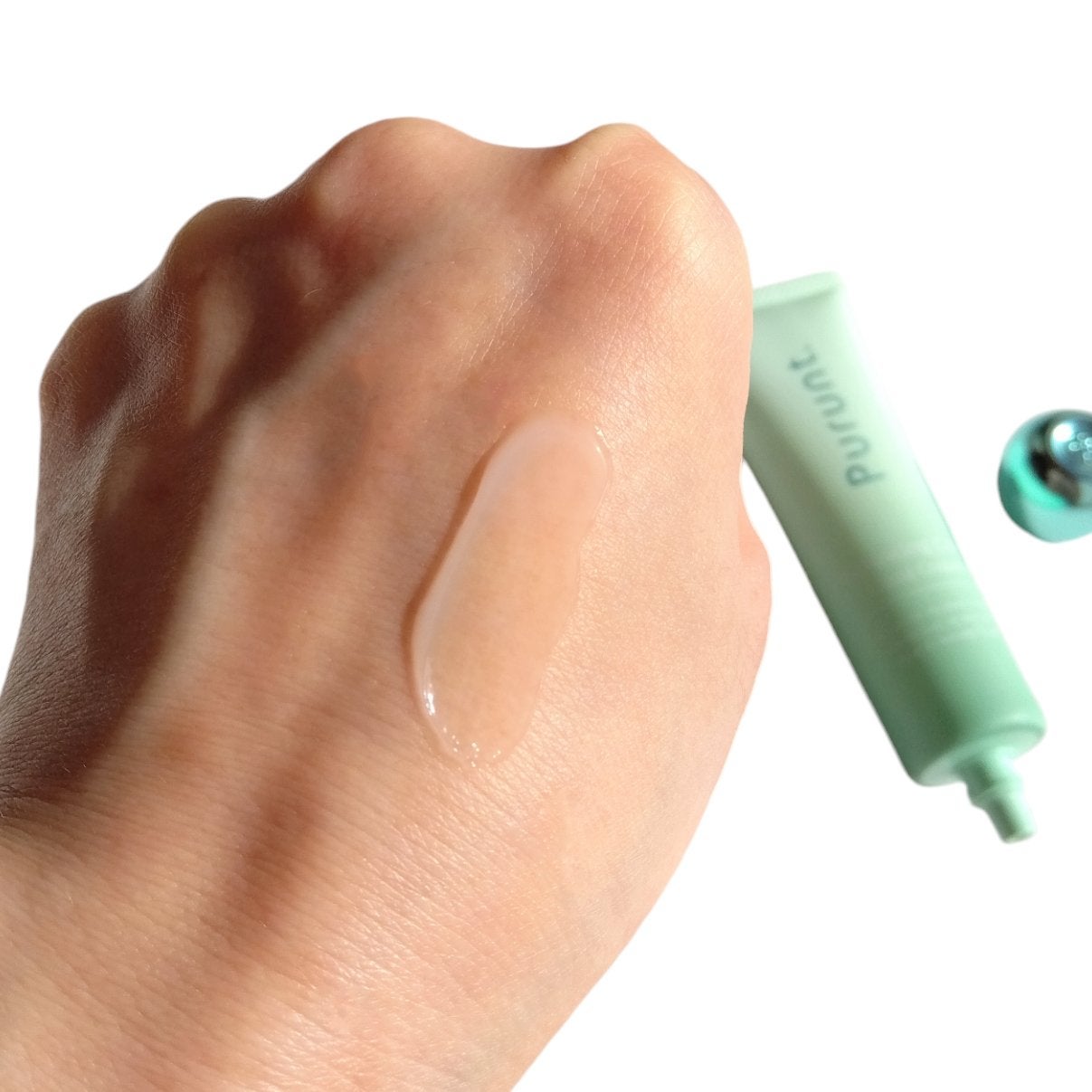 プルント モイストケア美容液ハンドクリーム/Purunt./ハンドクリームを使ったクチコミ(3枚目)