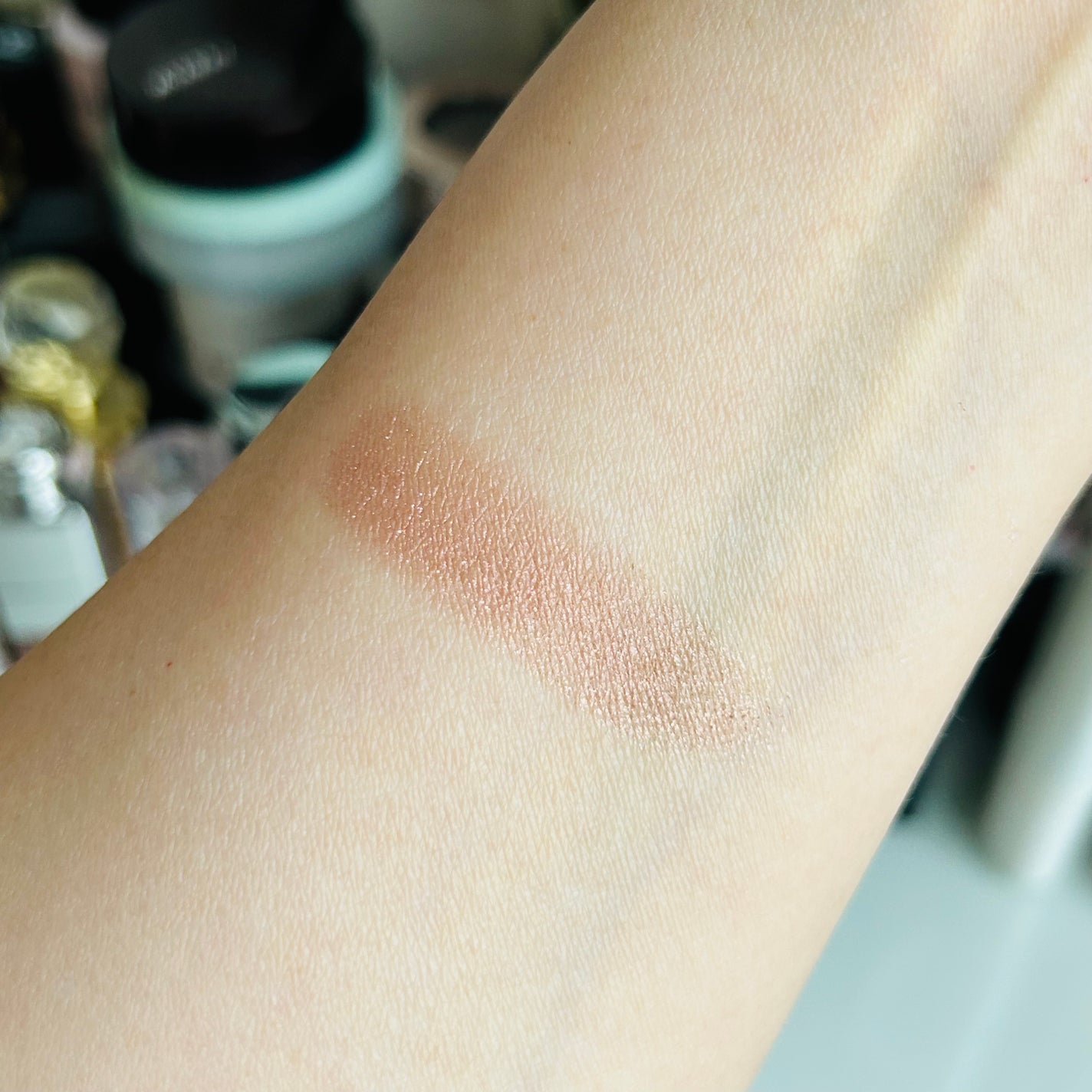 ルナソル モノアイカラーレーション/LUNASOL/単色アイシャドウを使ったクチコミ(4枚目)